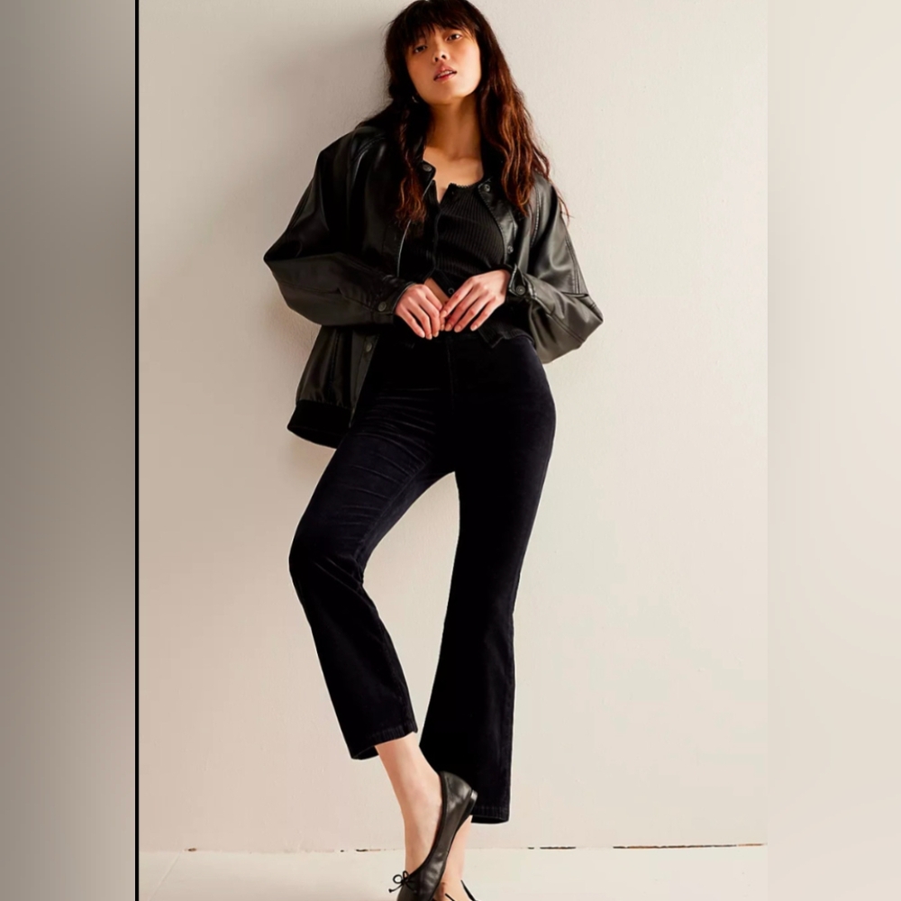 NWT Free People In My Feelings Velvet Crop Flare Pants Black XS